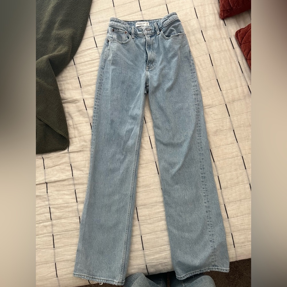 Abercrombie and Fitch 90s Relaxed fit high rise curve love 25/0 L